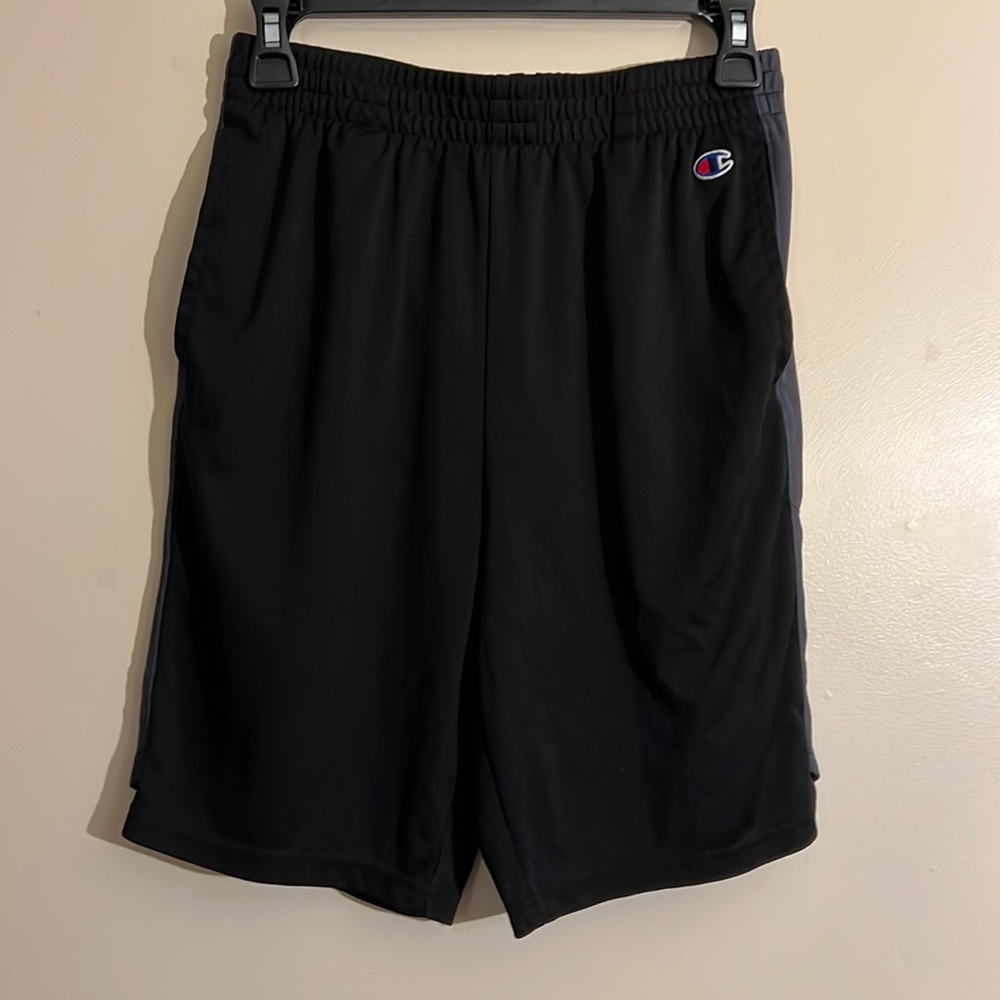 Youth XL Champion shorts black - size youth XL